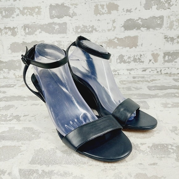 New NORDSTROM RACK Carrie Black Ajustable Ankle Strap Wedge Sandal M233 - Picture 4 of 12
